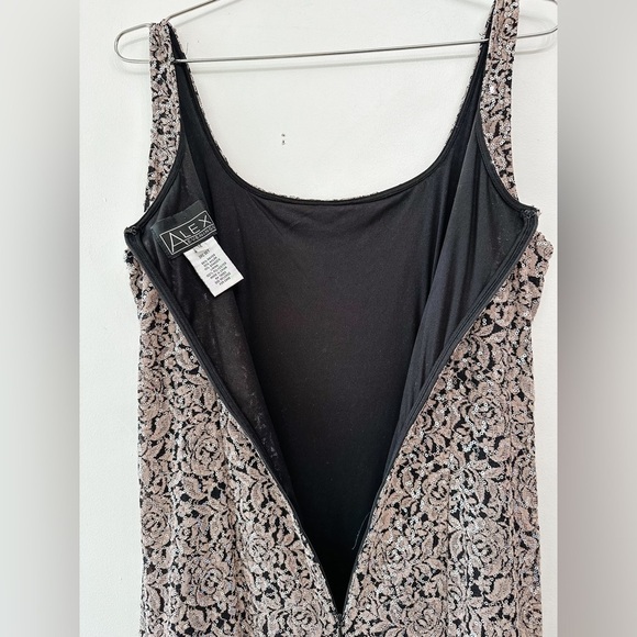 Vintage - Alex Evenings - Sequin Gown - Scoop Neck - Size 12 - Picture 11 of 15